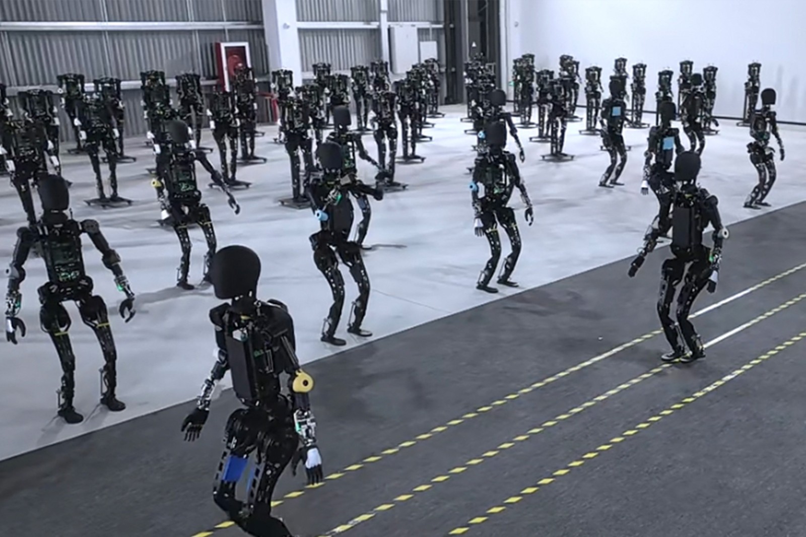  一竞技开启通用机器人商用量产