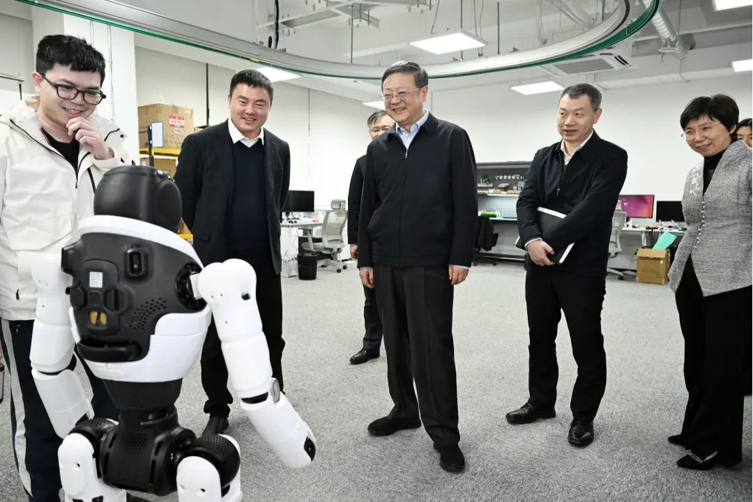 上海市委书记陈吉宁专题调研 一竞技机器人